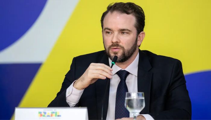  Proposta de subsídio ao diesel importado tem adesão de 25 estados 